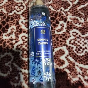 Bath & Body Works Lavender Floral Mist